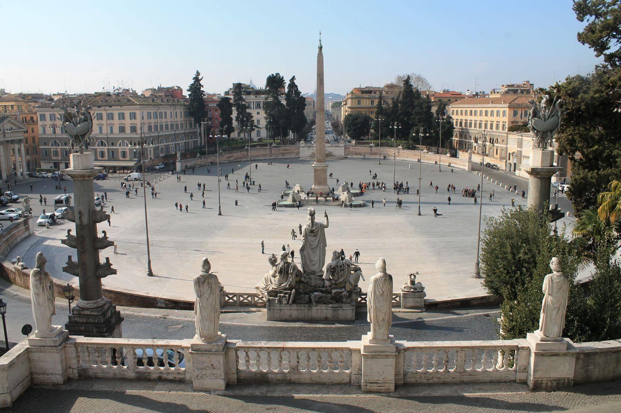 Lhp Piazza Del Popolo * Rom